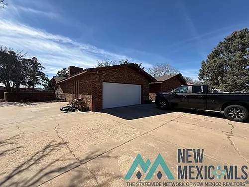1317 Piedmont Dr Photo 1