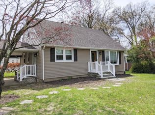 30 Laurel Ave, Pompton Lakes, NJ 07442