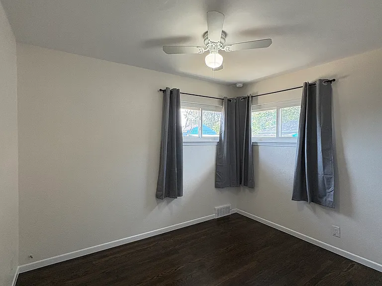 1174 S Umatilla St — Photo 8