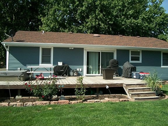 3rd image of 600 N Denison Ave