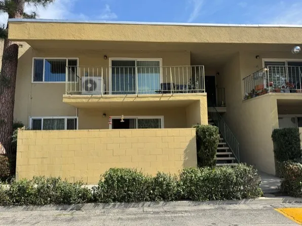 11138 Aqua Vista St APT 29, North Hollywood, CA 91602