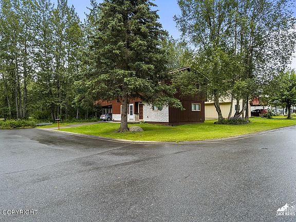 2nd image of 6510 Carlos Ct