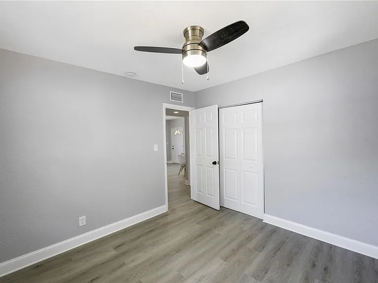 4110 Indianapolis St NE — Photo 14