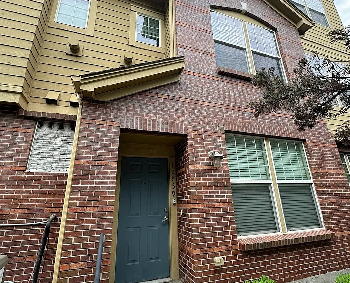 12839 King St — Photo 1