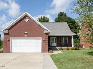 251 Nipper Ct, Shepherdsville, KY 40165