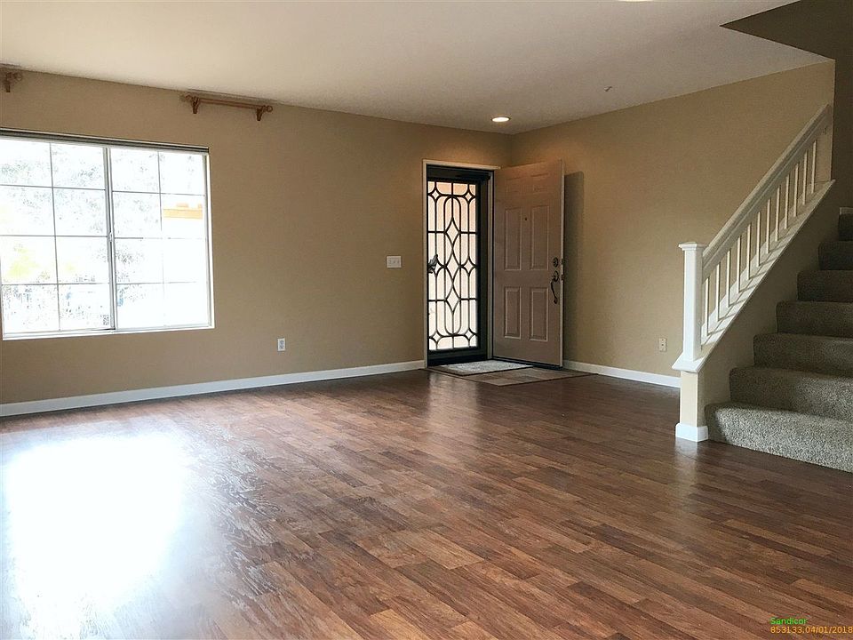 1st image of 9445 Pino Dr