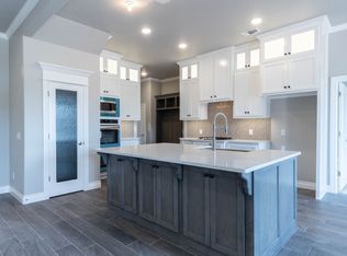 12505 Bristlecone Pine Blvd, Oklahoma City, OK 73142