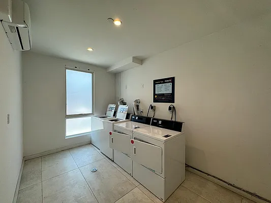 Rented by Pear NYC LLC | media 22