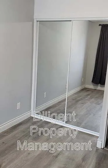 200 Park Rd N #101 — Photo 5