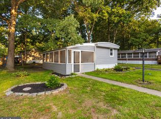25 Hazelwood Dr, Elmer, NJ 08318