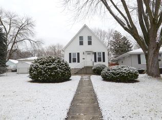 611 Meadow Ave, Rockdale, IL