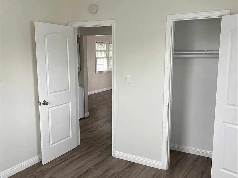 670 S 2nd Ave #6701/2 — Photo 10