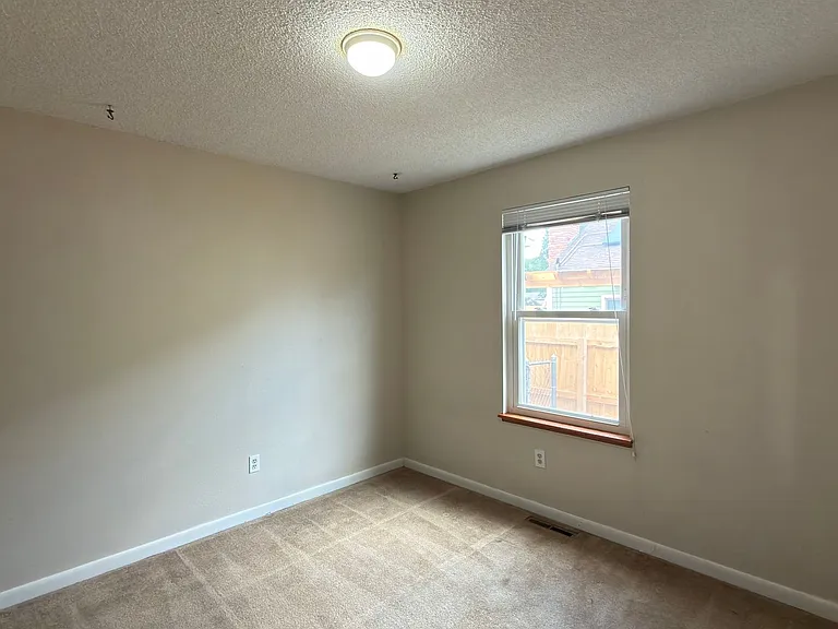 1506 Wildwood Ct — Photo 13