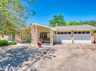 117 Oak Ridge Dr, Kerrville, TX 78028
