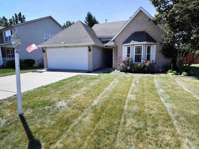 6211 N Frostwood Pkwy, Peoria, IL, 61615