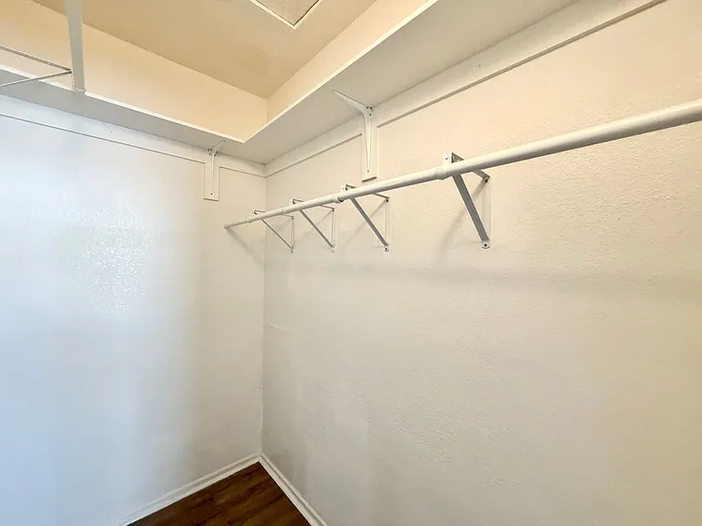 26805 China Dr — Photo 28