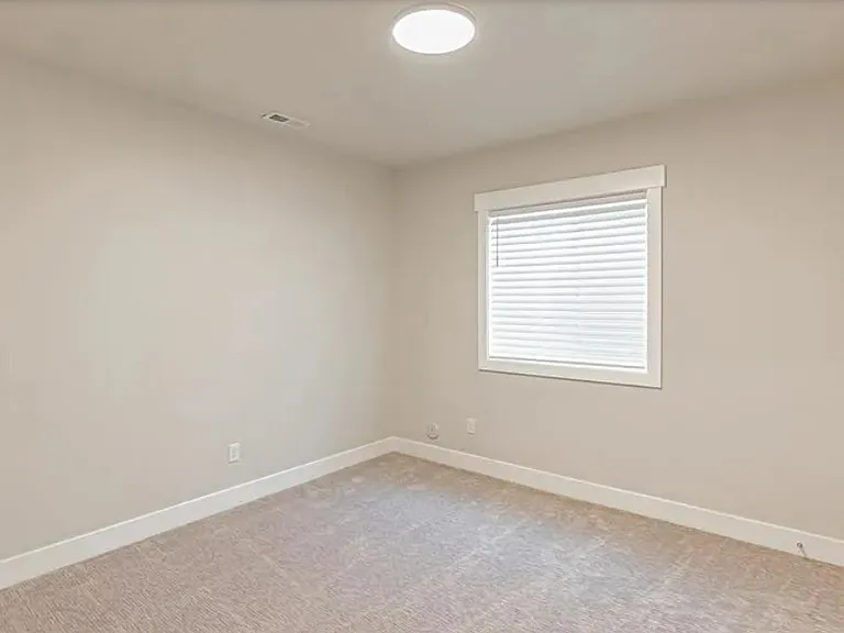 5622 Glass Mountain Blvd — Photo 7