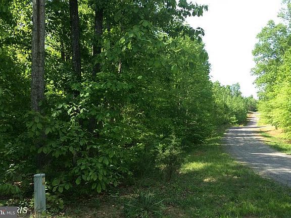 5th image of 26471 Stonesiffer Ln