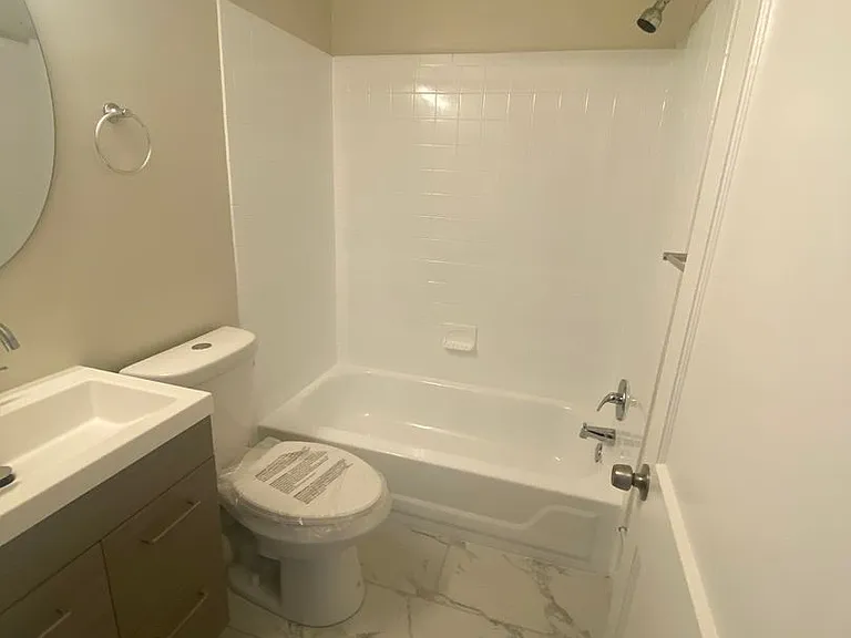 1010 Beechwood Ave — Photo 9