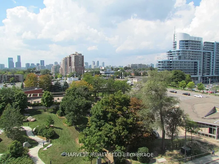 7 Kenaston Gdns #610 — Photo 4