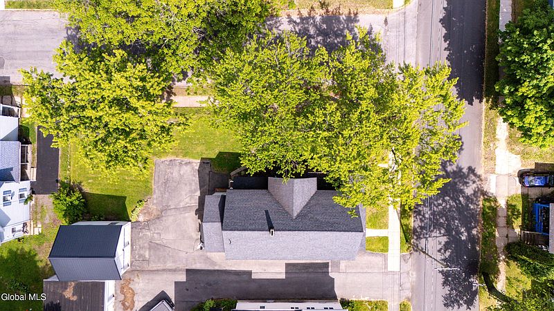 2nd image of 59 Prospect Avenue