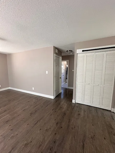 1920 E Yampa St — Photo 2