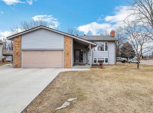 16190 Gauntlet Ct, Rosemount, MN 55068