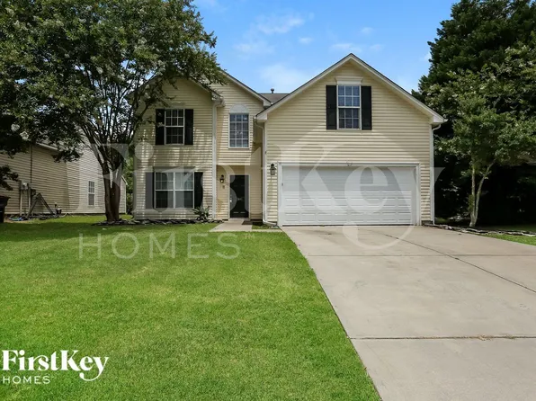 1941 Summit Ridge Ln, Kannapolis, NC 28083