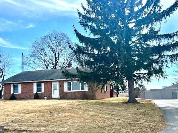 18931 Air View Rd, Hagerstown, MD 21742