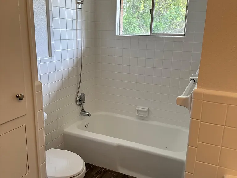 417 Isabelle St — Photo 7