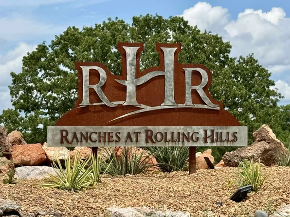 100 Rolling Hills Blvd, Alvord, TX 76225