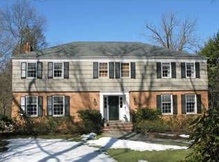 180 Washington Ave, Chatham, NJ 07928