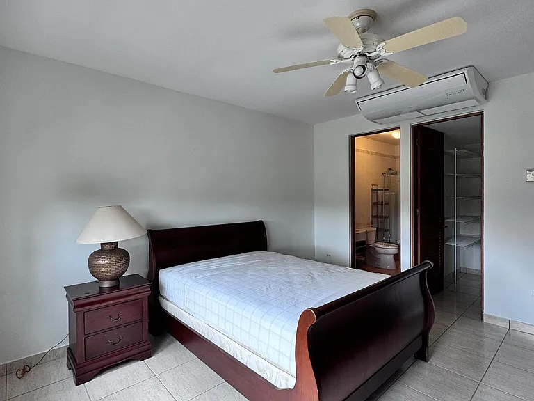 693 Lakeside Vlg #J-4 — Photo 14