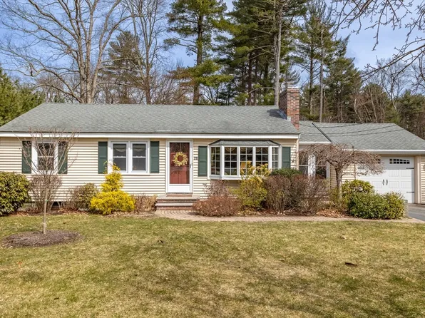 79 Oak Hill Rd, Westford, MA 01886