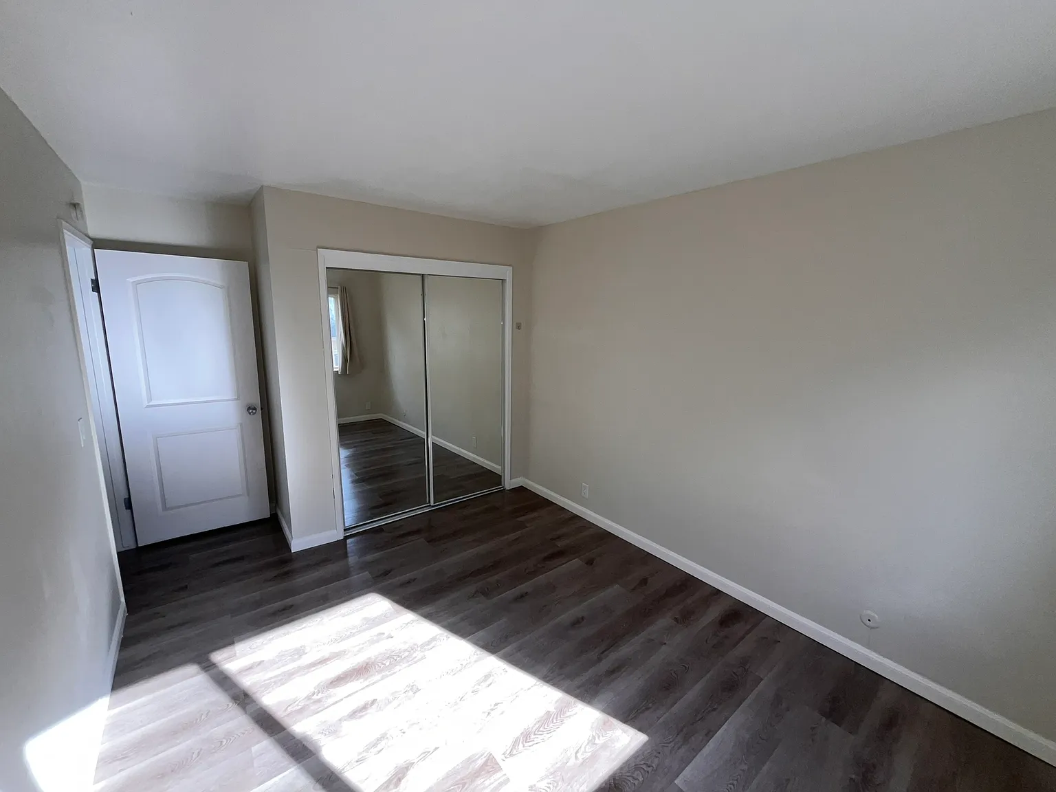 585 MacArthur Blvd — Photo 4