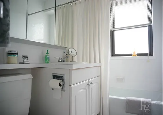 Rented by Hecht Group | media 35