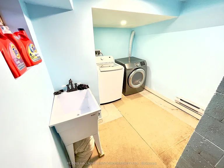 23 Saint Paschal Ct N #1 — Photo 10