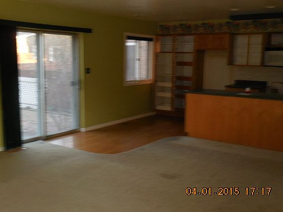 4th image of 1S243 Ardmore Ave