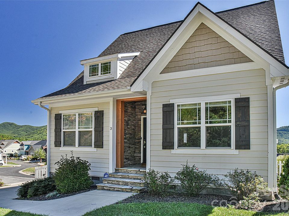 1st image of 3 Leeds Ln