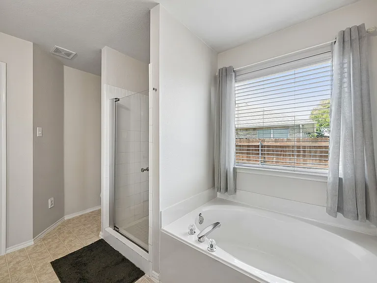 3216 Overstreet Ln — Photo 12