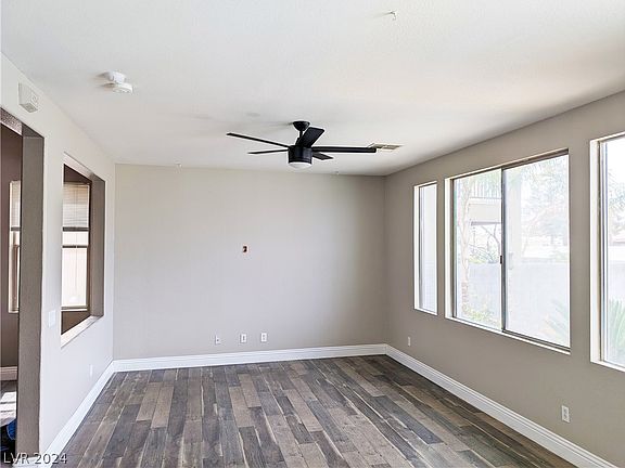 5th image of 5453 Pipers Meadow Ct