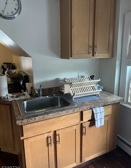 36 S Prospect St #3 — Photo 5