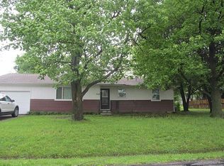 708 Oak St, Lamar, MO 64759