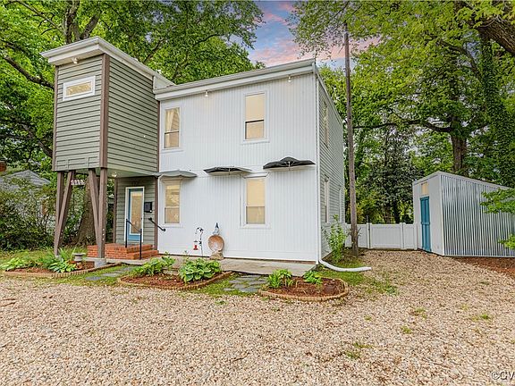 2nd image of 2505 Burnley Ave