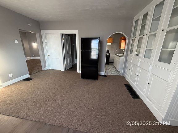 2nd image of 512 E Masterson Ave #101