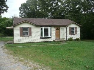 315 Barkwood Ct, Clarksville, TN 37040