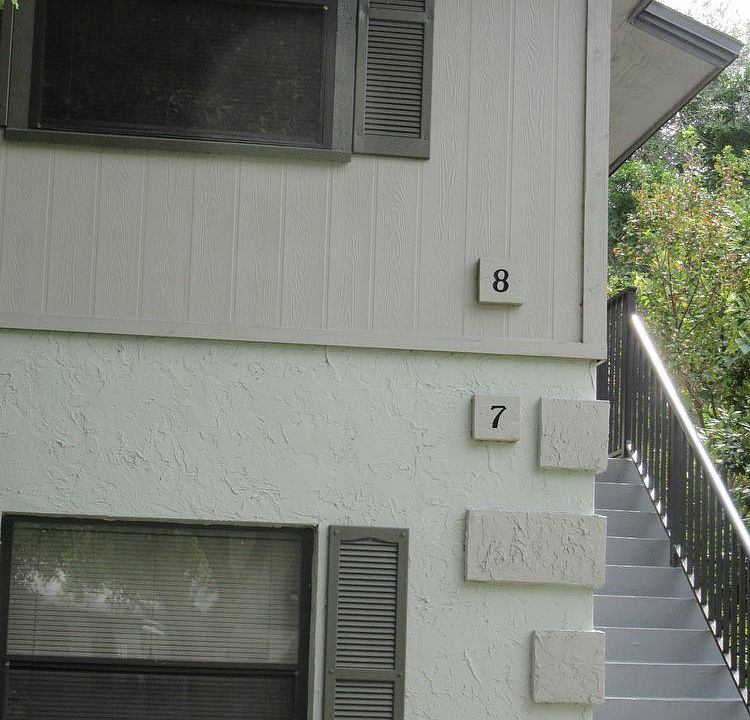 1st image of 8 Aledo Ct