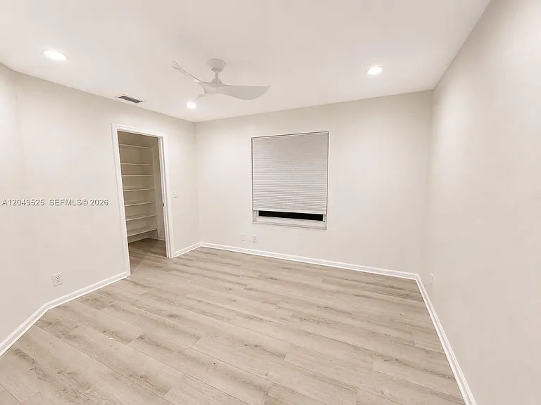 2616 Oakbrook Ct — Photo 13