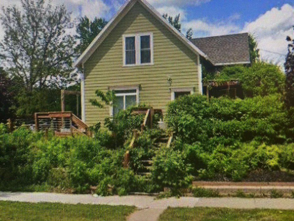 424 S Summit Ave