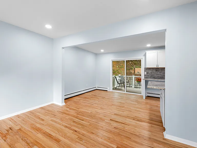 85 Upper Mountain Ave — Photo 4